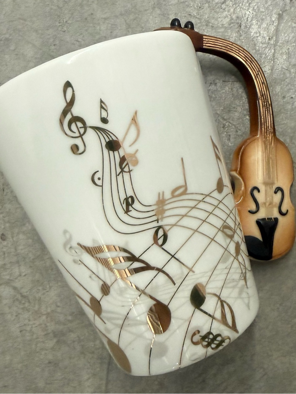 Unbranded Porclain Musical Mug w Metallic Gold Music Design &  Violin Handle